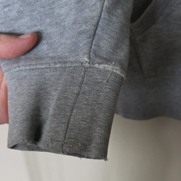 Hudson's Bay Co. Canada Zip-Up Hoodie Boys Size 10/12 - Picture 4 of 7